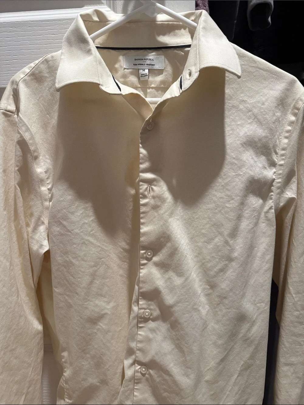 Banana Republic Men's Cream Dress Shirt with Spread Collar